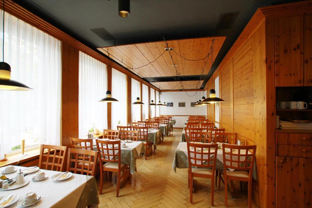 Hotel Goldener Hirsch Friedrichshafen Exterior photo