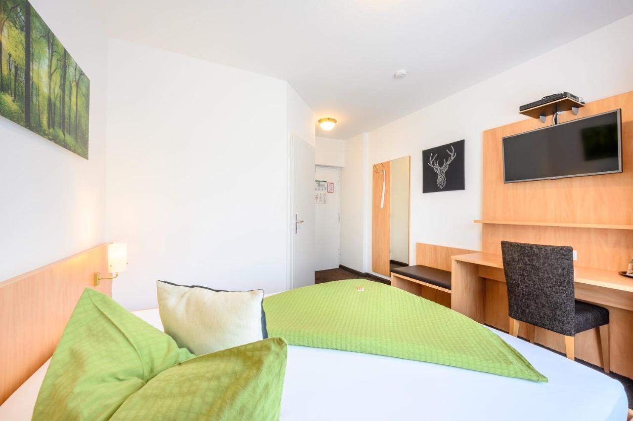 Hotel Goldener Hirsch Friedrichshafen Exterior photo